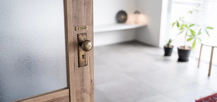 Deadbolt Door Lock Knob Repair in Susanville, California